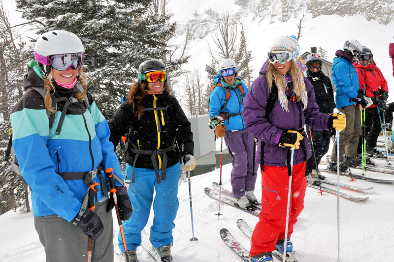 jh_babe_force_02, jackson hole babe force, crystal wright, madelaine german, lysey dyer, skiing jackson hole