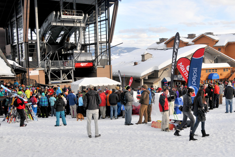 music_under_the_tram_jackson_hole_03, music under the tram, jackson hole, stephen williams, the mountain pulse, teton village