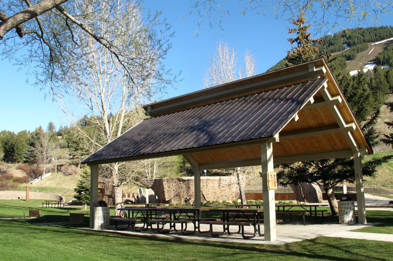 phil baux park boulder park benches