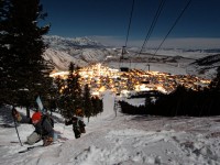 Photo of the Day – Full Moon Bootpack on Snow King