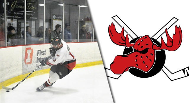 Moose Hockey Kicks off the 2013/2014 Season